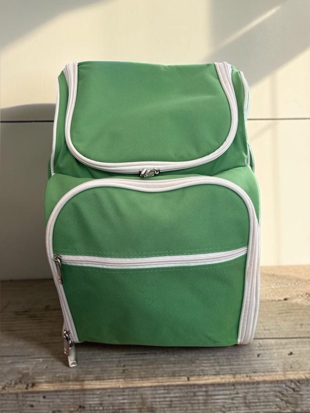 Green 4-Person Picnic Backpack Set